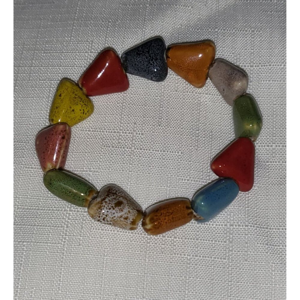 Colorful synthetic stones stretch bracelet - Picture 2 of 6